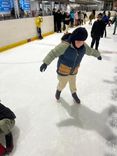 2024-12-Patinoire-021